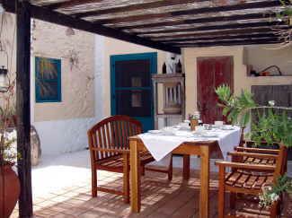 Gran Canaria Ferienhaus Finca El Patio. Die Frühstücksterrasse