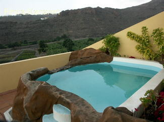 Ferienwohnung La Gomera Sued. Schlafzimmer. Ausblick vom Pool